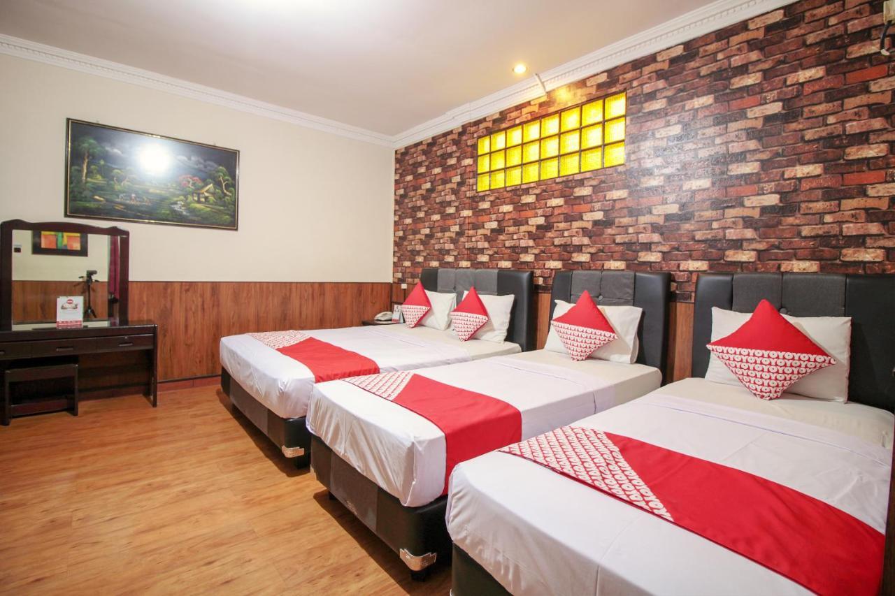 Vaccinated Staff - Oyo 352 Homestay Sabang 万隆 外观 照片
