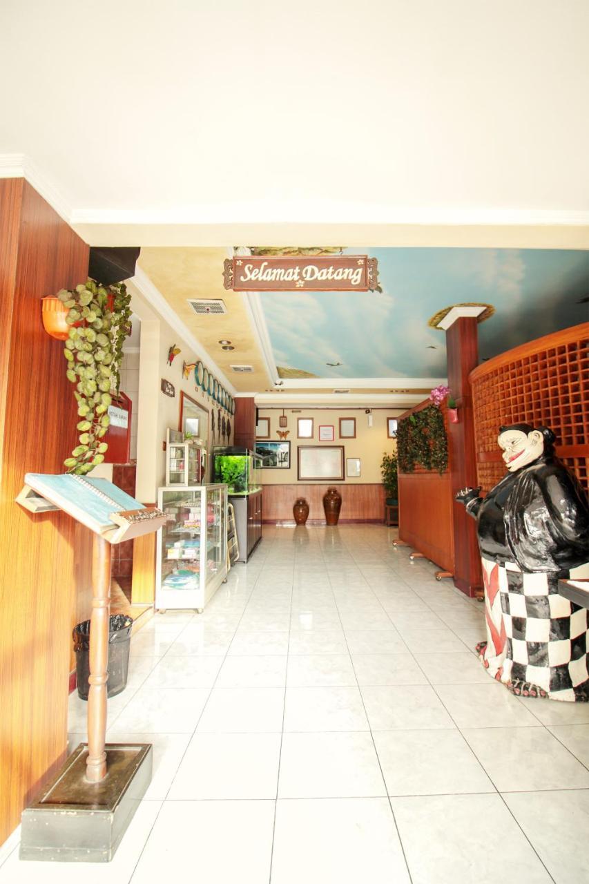 Vaccinated Staff - Oyo 352 Homestay Sabang 万隆 外观 照片