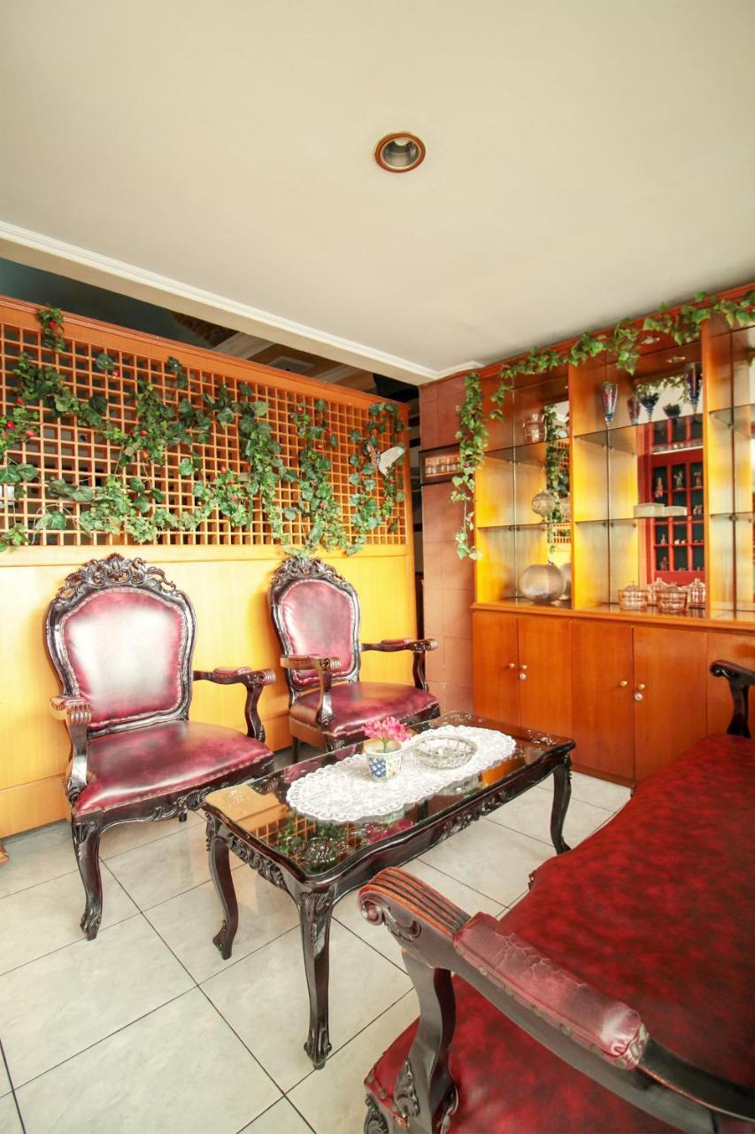 Vaccinated Staff - Oyo 352 Homestay Sabang 万隆 外观 照片